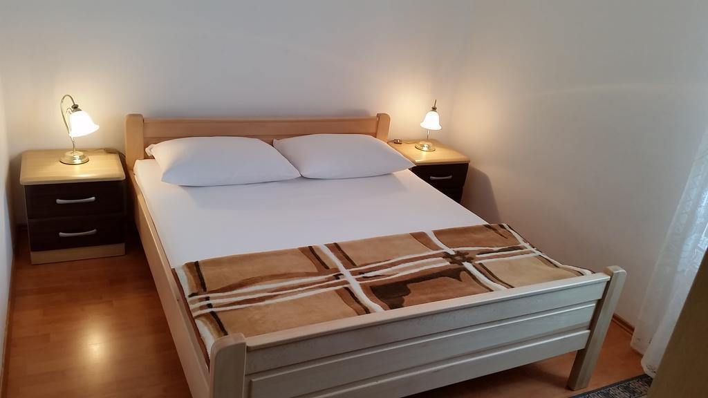 Apartmani Malinska Luaran gambar